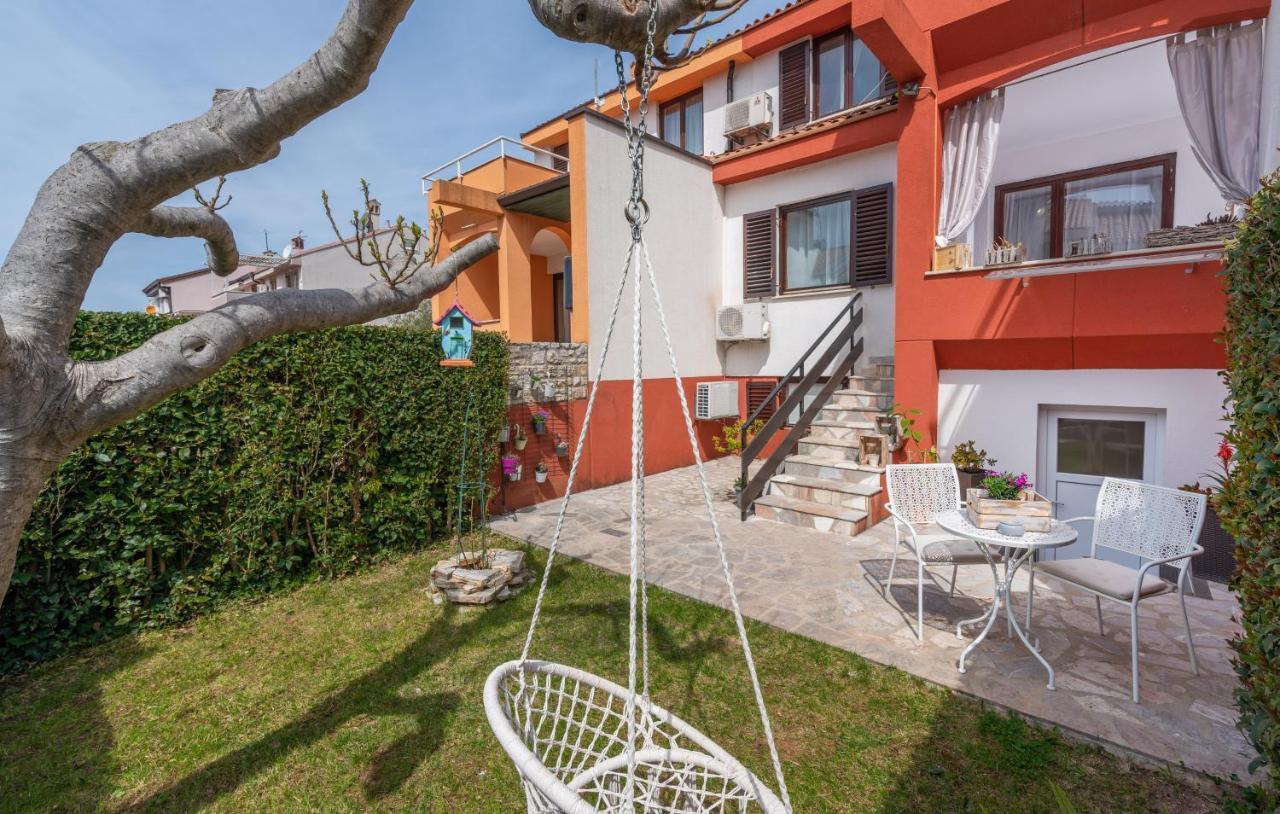Apartments Ariana ウマグ エクステリア 写真